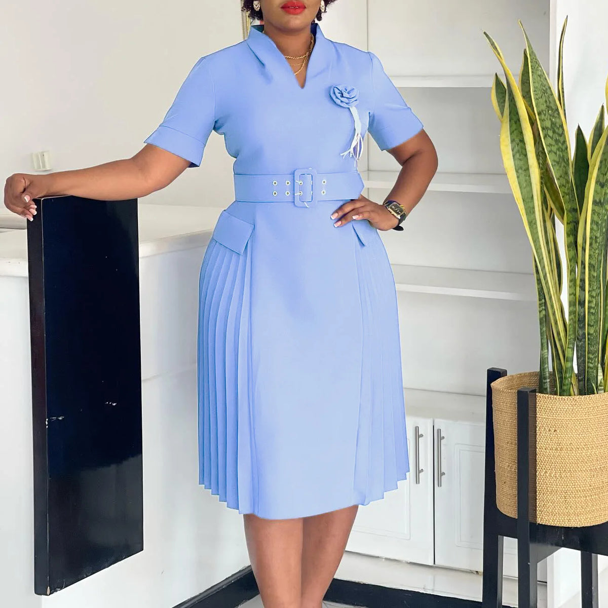 Elegant V-neck Solid Color Plus Size Pleated High-Waisted Dress for Women Fashionable 2025 A-Line Midi Dress