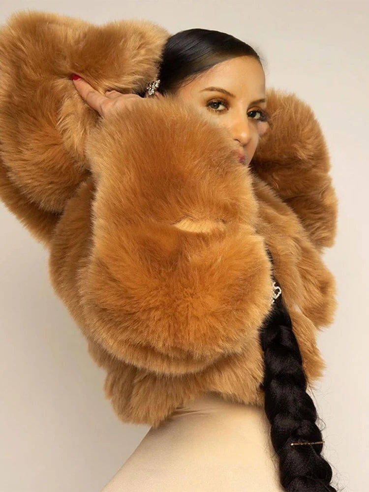 Solid Short Hooded Faux Fur Coat Women Chic Full Sleeve Zipper Cropped Loose Warm Coats Lady Winter Daily Highstreet Outerwears