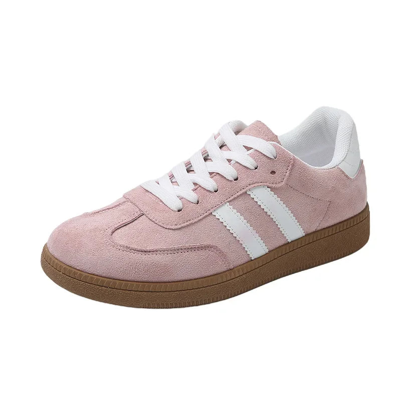 Autumn Women Casual Sports Shoes 2026 Comfortable Non Slip Outdoor Casual Shoes Soft Sole Retro Female Sneakers Zapatos Mujer