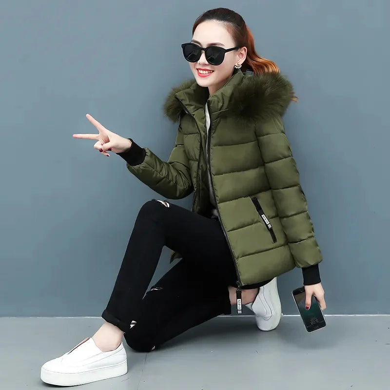 2026New Cotton-Padded Jacket Women's Winter Warm Cotton Padded Coat Thin Light Parkas Overcoat Short Hooded Outerwear Ladies Top