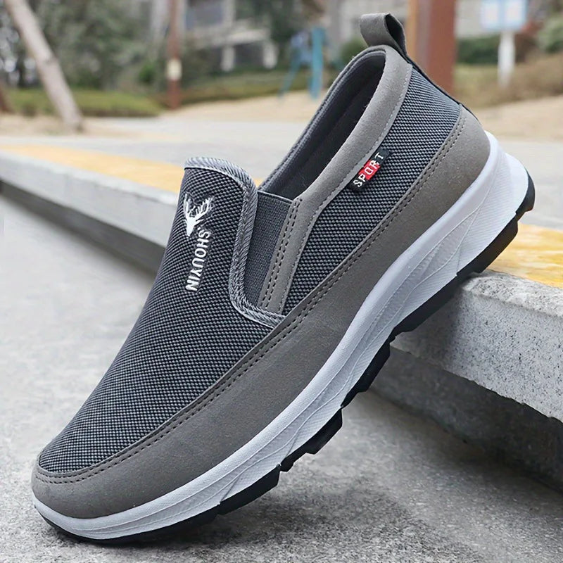 Beijing Old Man Canvas Shoes Men's Lightweight Non-Slip Breathable round Toe Slip-On Dad Shoes Casual Low Top PVC Rubber
