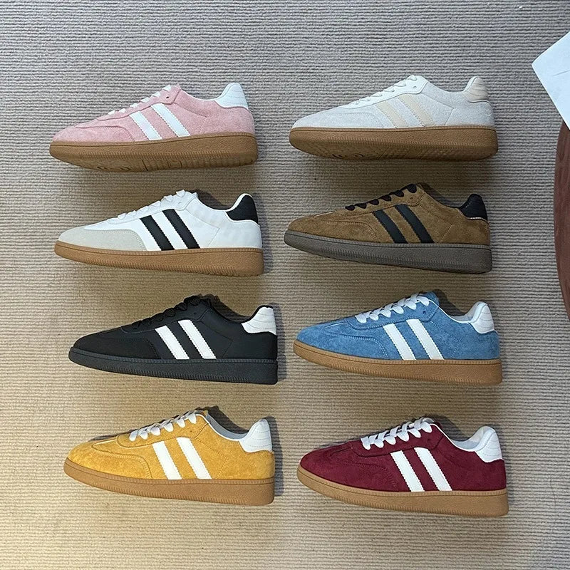 Autumn Women Casual Sports Shoes 2026 Comfortable Non Slip Outdoor Casual Shoes Soft Sole Retro Female Sneakers Zapatos Mujer