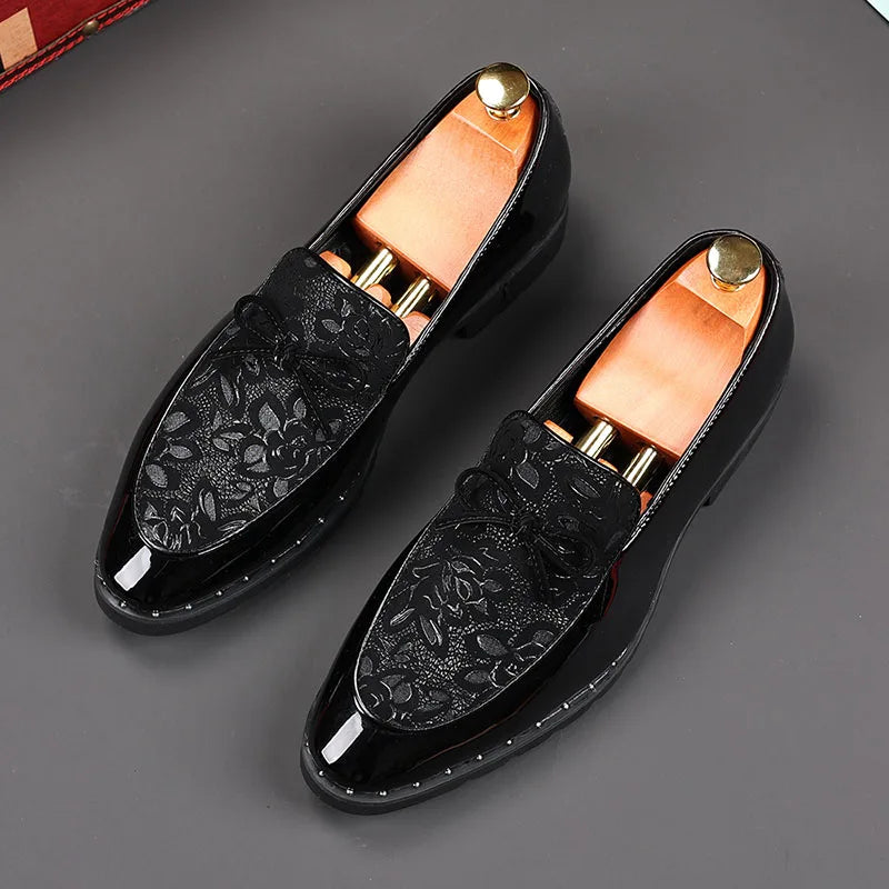 Fashion Men's Black Metal Button Patent Leather Oxford Flats Casual Shoes Male Homecoming Wedding Dress Zapatillas Hombre