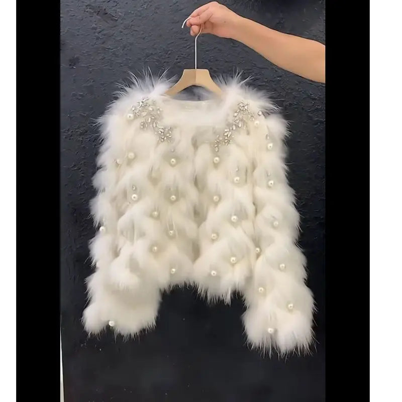 2025 Women Pearl Embellished Wool Blend Coat Faux Fur Trim Jacket Winter Luxury Tweed Overcoat